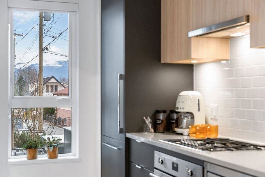 2425 Grant Street Vancouver, BC - 6