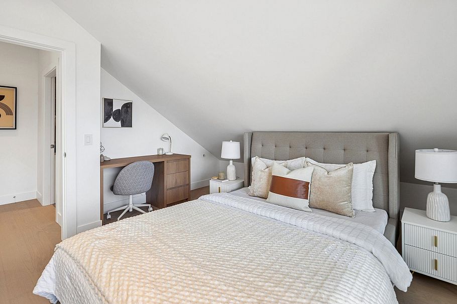 1 3642 West 20th Avenue Vancouver, BC - 19