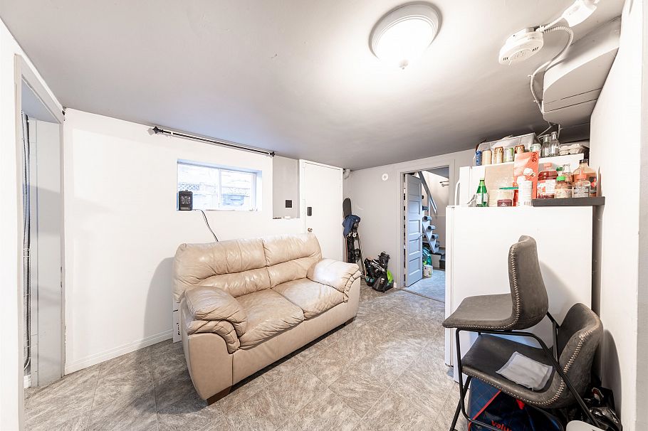 5765 Quebec Street Vancouver, BC - 10