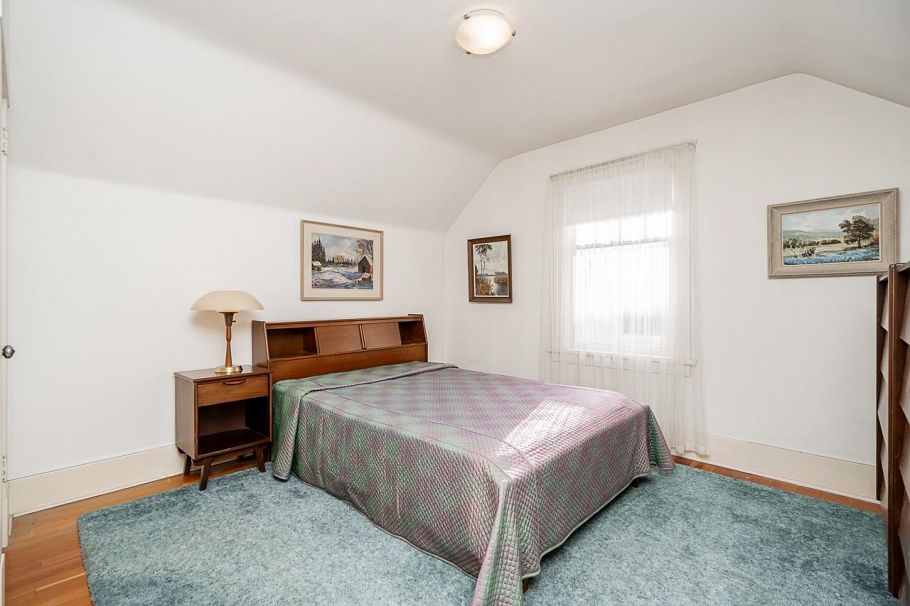 1969 W 43rd Avenue Vancouver, BC - 22