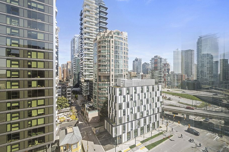 1203 888 Pacific Street Vancouver, BC - 8