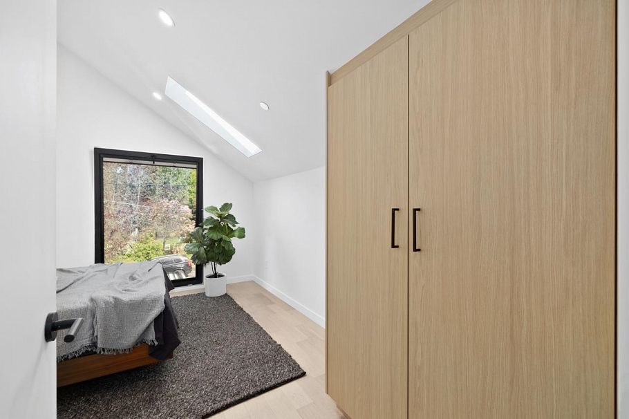 1331 Cotton Drive Vancouver, BC - 23