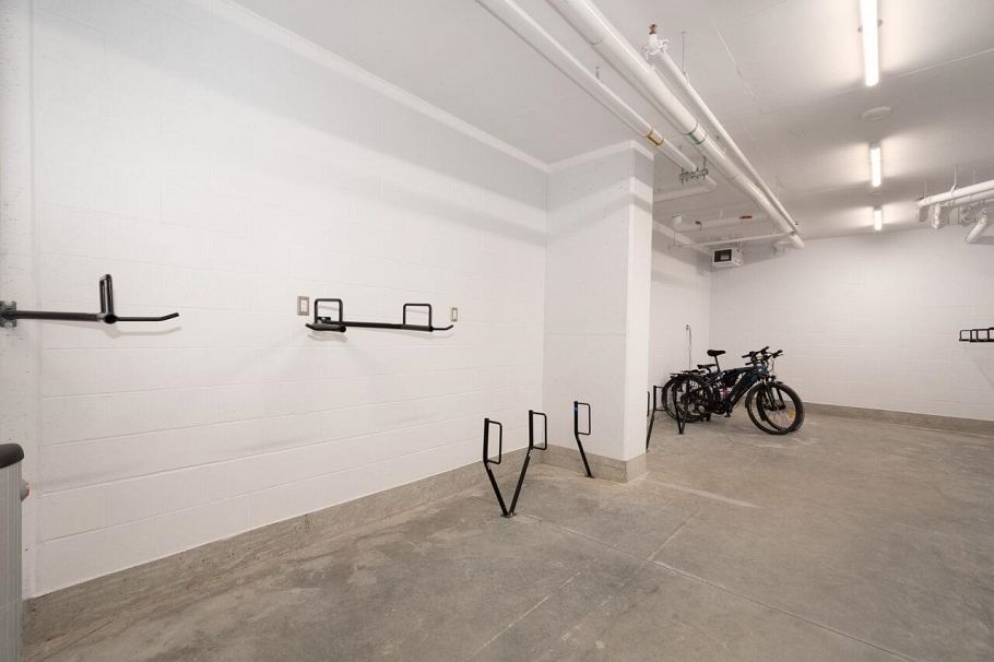 520 755 Harbourside Drive North Vancouver, BC - 39