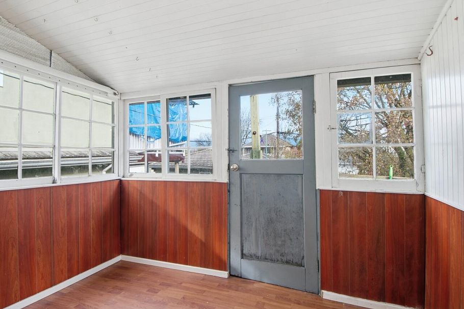 2437 E 22nd Avenue Vancouver, BC - 13