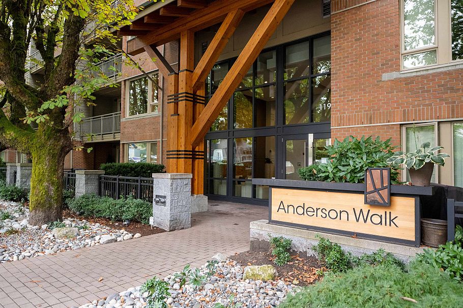 515 119 W 22nd Street North Vancouver, BC - 3