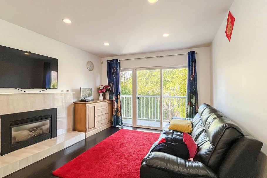 1420 Park Drive Vancouver, BC - 3