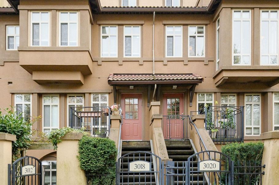 3018 W 4th Avenue Vancouver, BC - 2