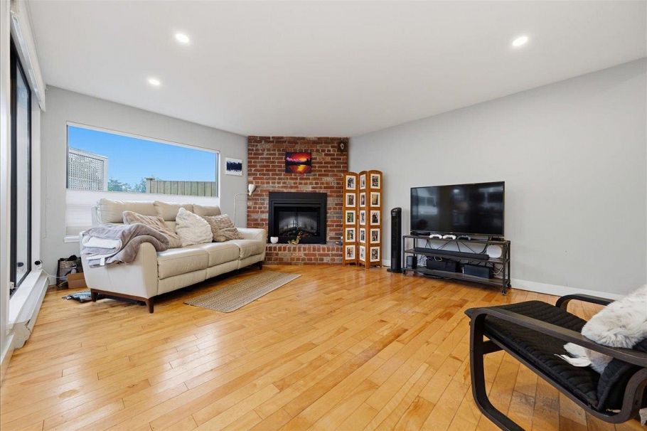 101 1005 W 7th Avenue Vancouver, BC - 7