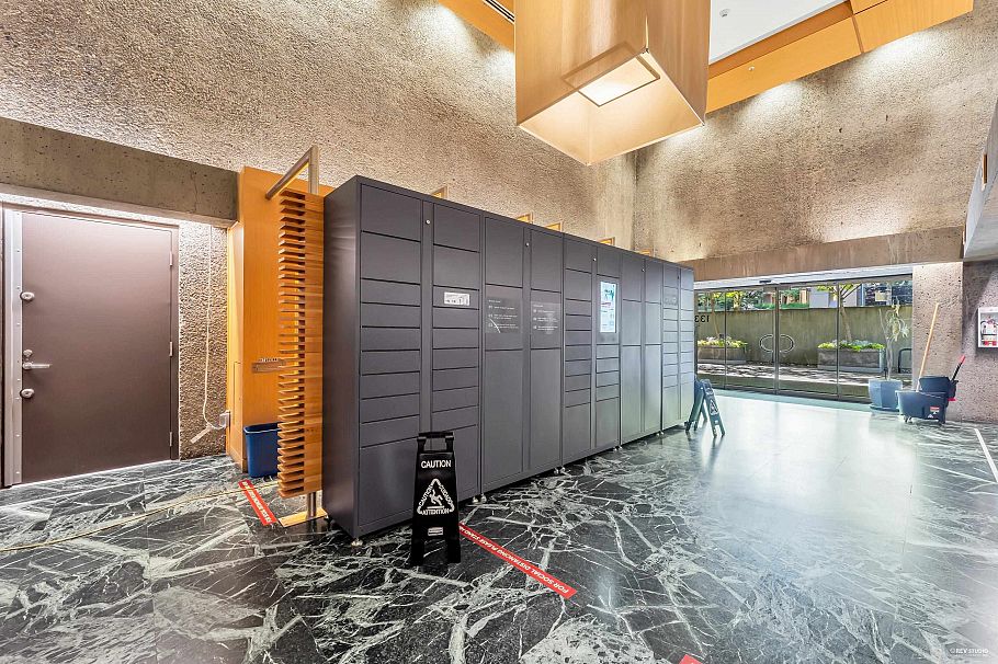 1113 1333 W Georgia Street Vancouver, BC - 18