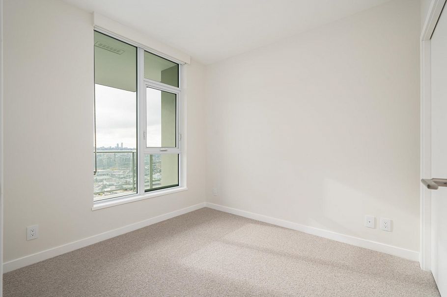 3201 4168 Lougheed Highway Burnaby, BC - 9