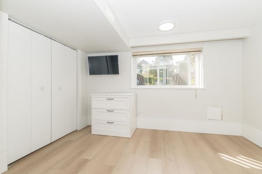 1610 Salsbury Drive Vancouver, BC - 28