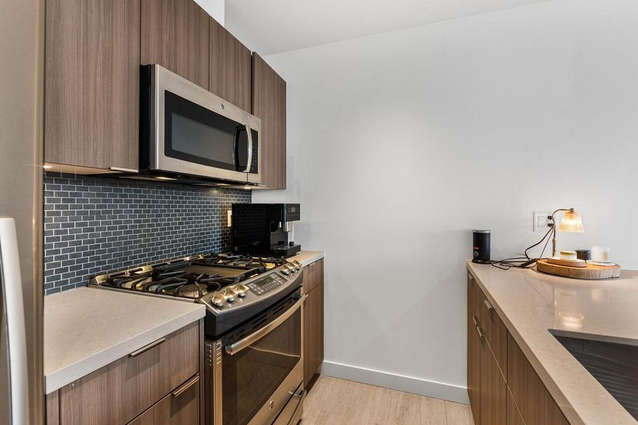 201 1788 Ontario Street Vancouver, BC - 4