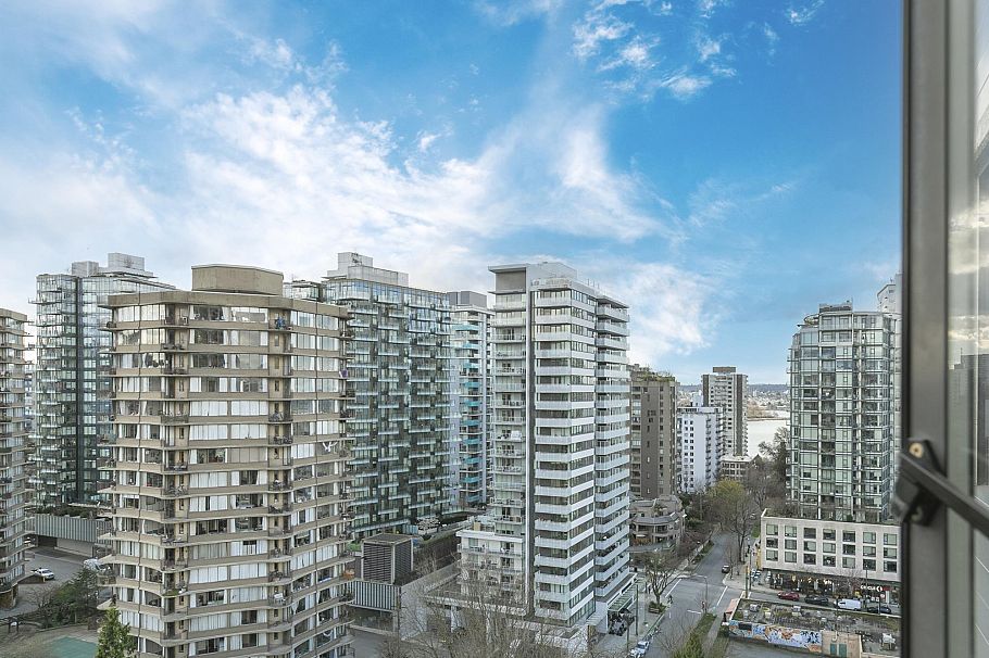 1806 1725 Pendrell Street Vancouver, BC - 19