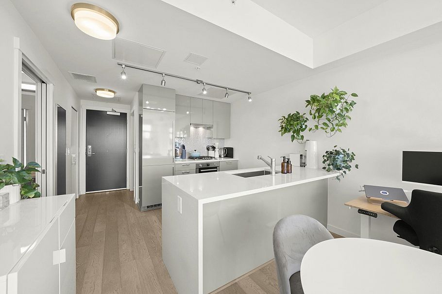 401 4171 Cambie Street Vancouver, BC - 8