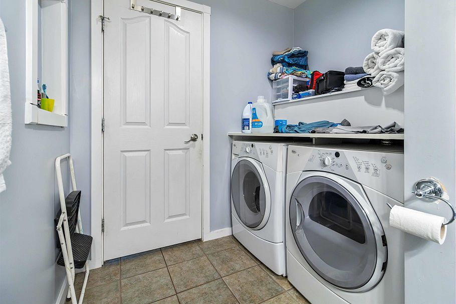 759 Morgan Road North Vancouver, BC - 28