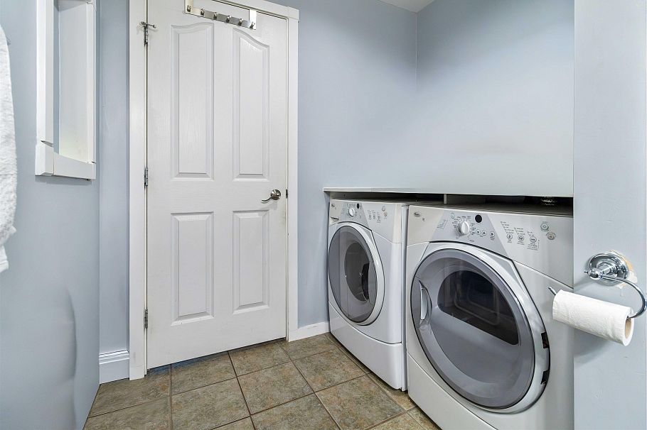 759 Morgan Road North Vancouver, BC - 37