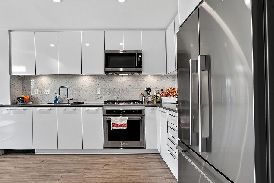 511 2651 Library Lane North Vancouver, BC - 13