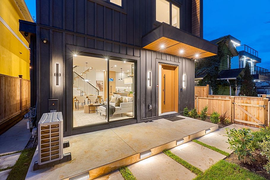 1 1945 E 13th Avenue Vancouver, BC - 2