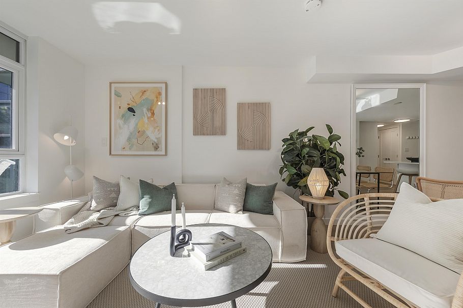 374 2080 W Broadway Vancouver, BC - 12