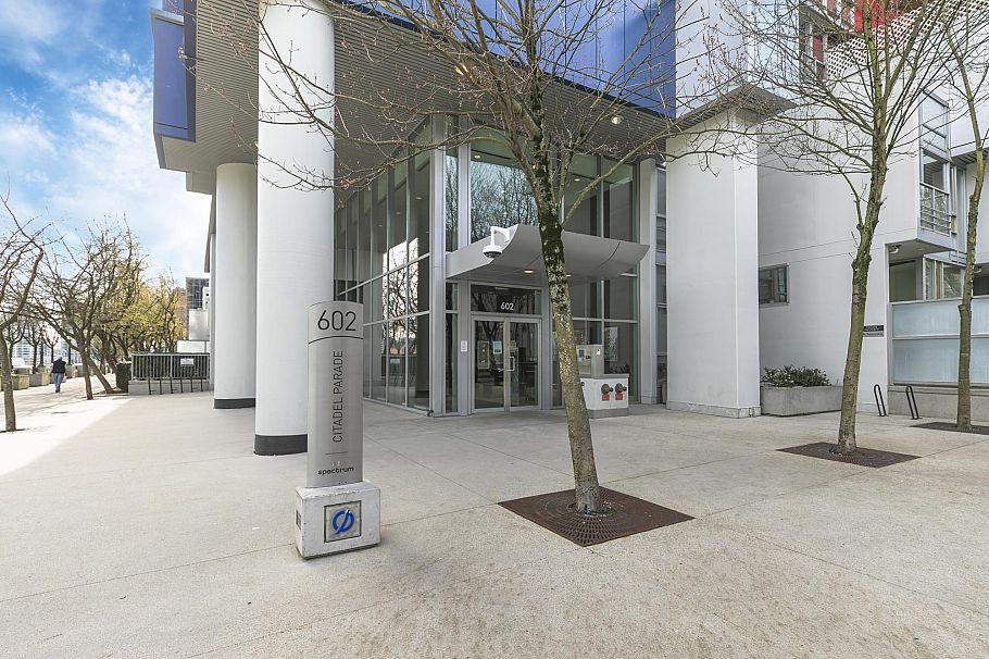 2607 602 Citadel Parade Vancouver, BC - 2