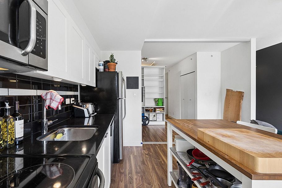 406 2511 Quebec Street Vancouver, BC - 11