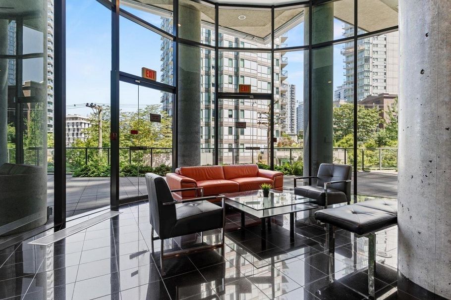 2908 1331 W Georgia Street Vancouver, BC - 4