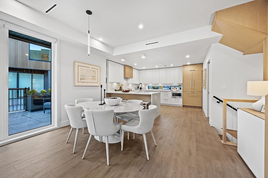 3206 Highland Boulevard North Vancouver, BC - 8