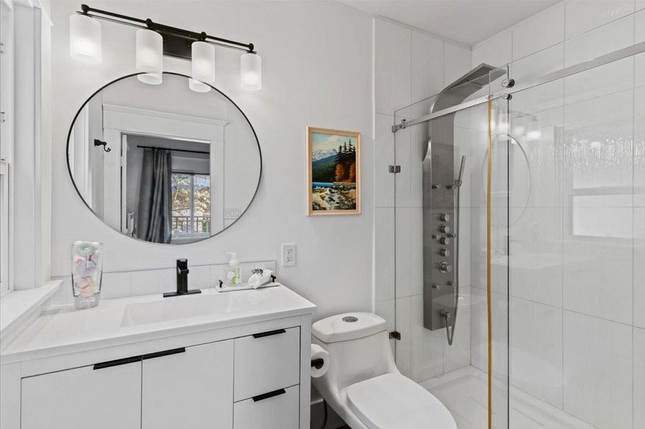 2755 W 42nd Avenue Vancouver, BC - 22