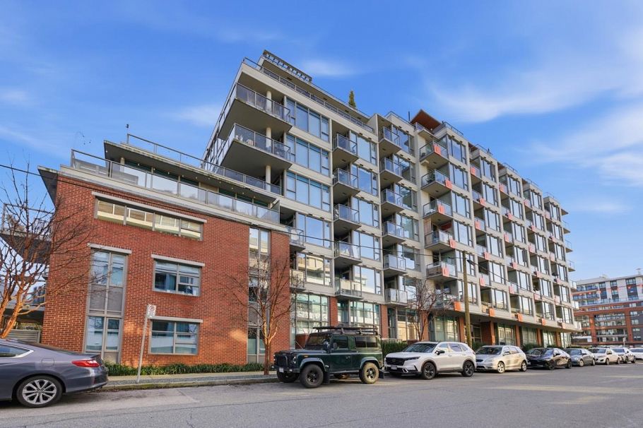 711 250 E 6 Avenue Vancouver, BC - 1