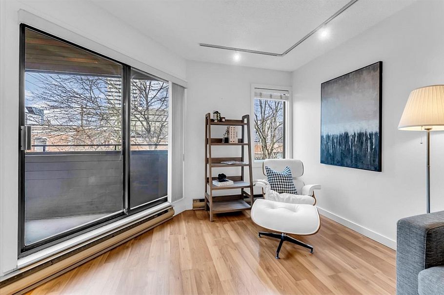 407 1476 W 10th Avenue Vancouver, BC - 4