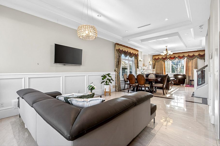 2989 W 32nd Avenue Vancouver, BC - 6