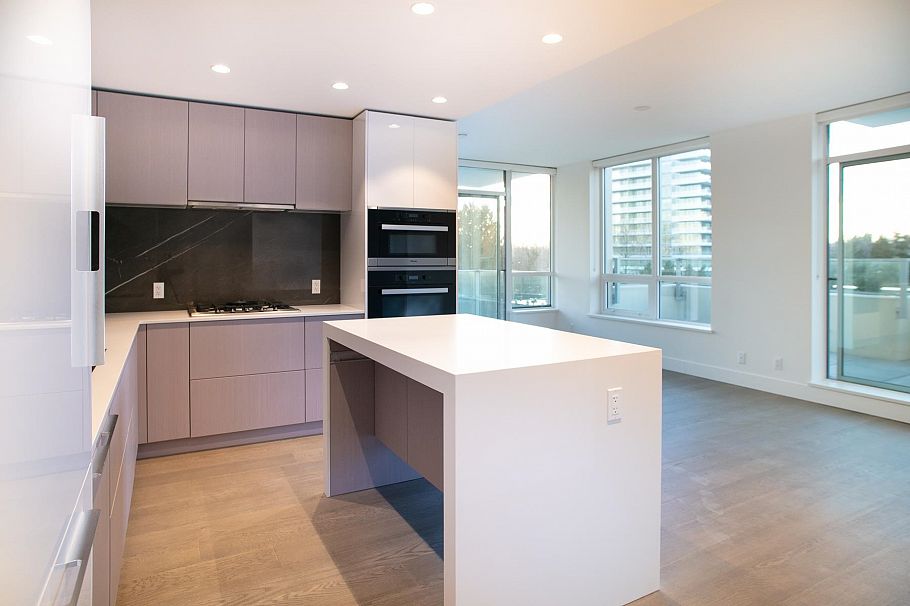 306 1675 Lions Gate Lane North Vancouver, BC - 13