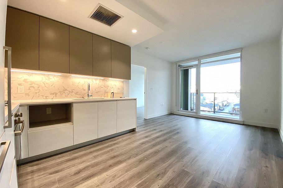 5xx 8181 CHESTER STREET, Vancouver BC V5X 0J9 Vancouver, BC - 2