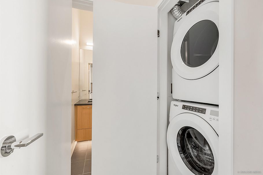 3559 E Kent Avenue North Vancouver, BC - 16