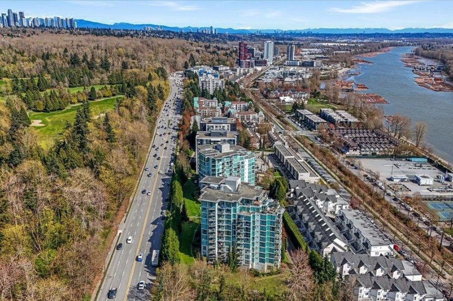 909 2733 Chandlery Place Vancouver, BC - 35