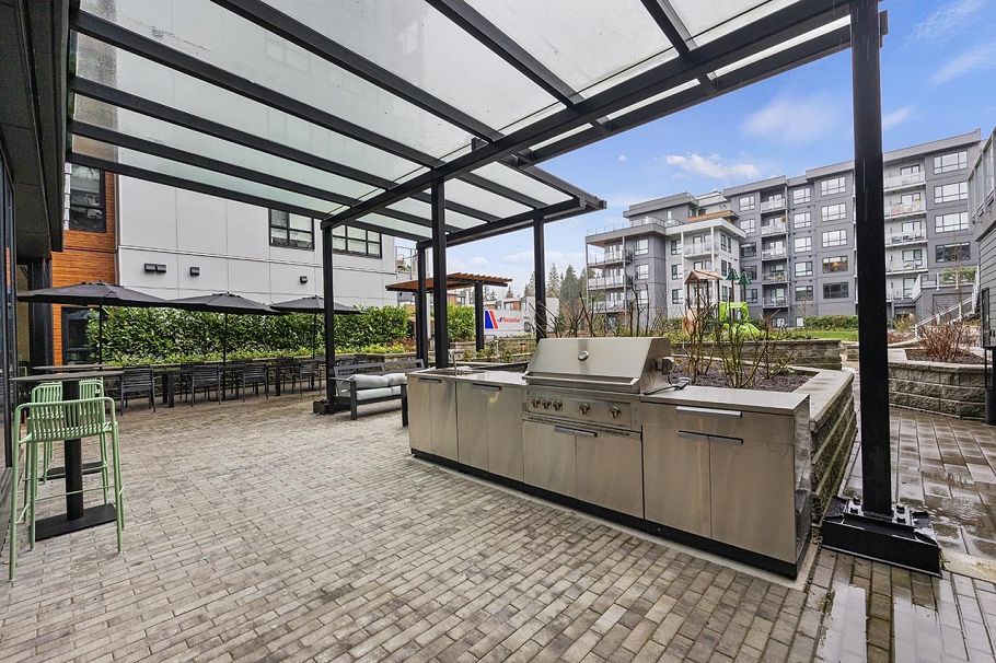 303 3596 Malsum Drive North Vancouver, BC - 20