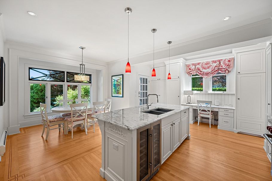 1519 W 35th Avenue Vancouver, BC - 13