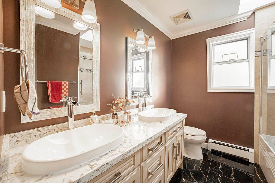 6970 Willingdon Avenue Burnaby, BC - 14