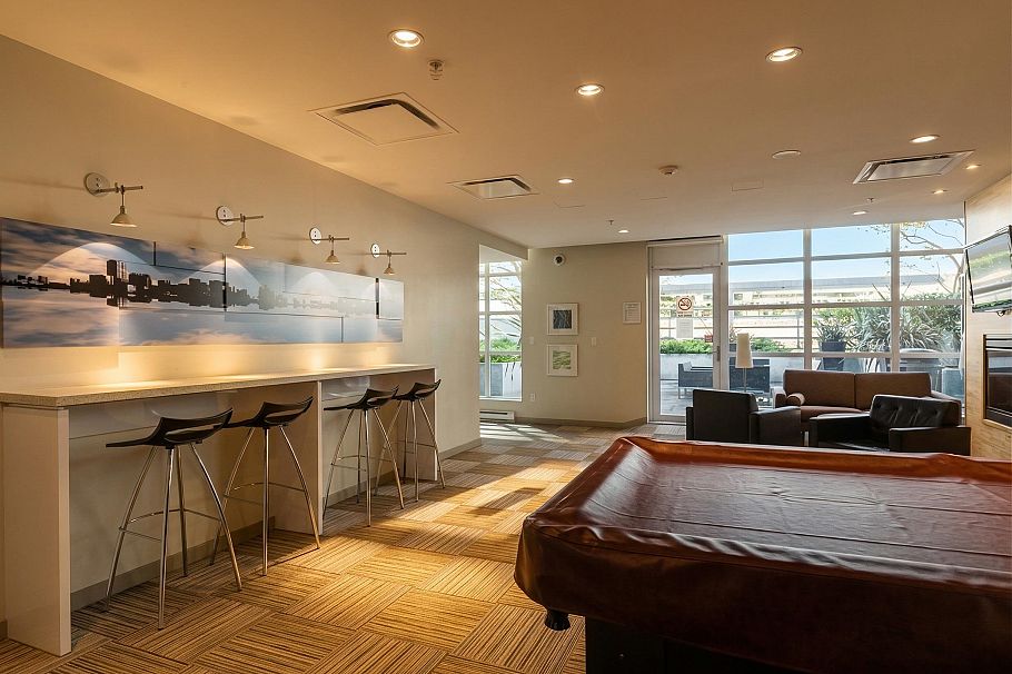 1202 1205 Howe Street Vancouver, BC - 16