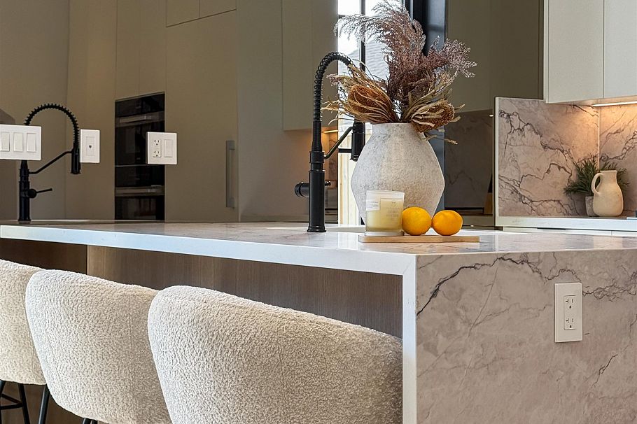 2 240 E 37th Avenue Vancouver, BC - 8