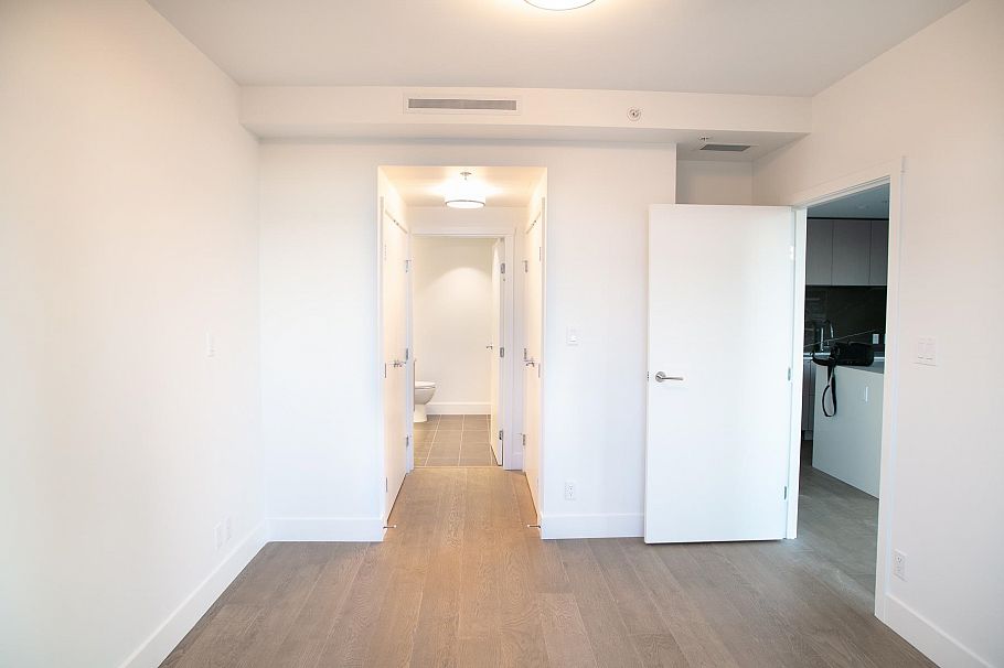 306 1675 Lions Gate Lane North Vancouver, BC - 17