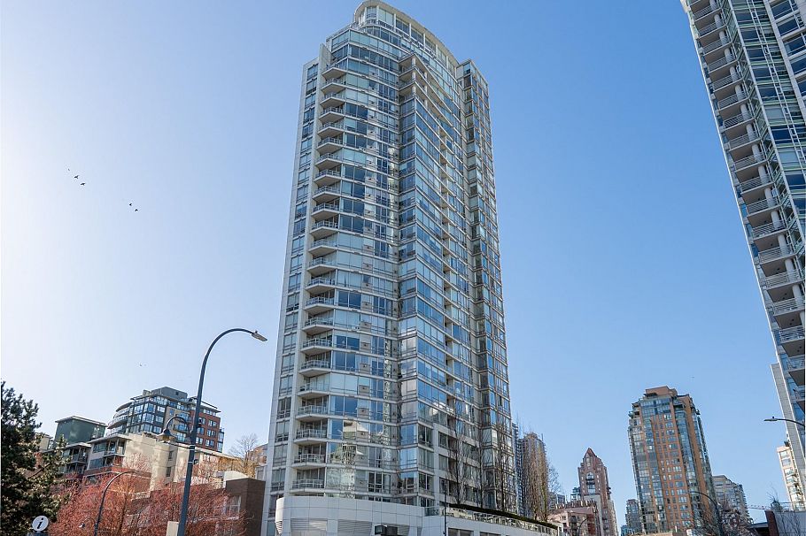 505 1201 Marinaside Crescent Vancouver, BC - 2