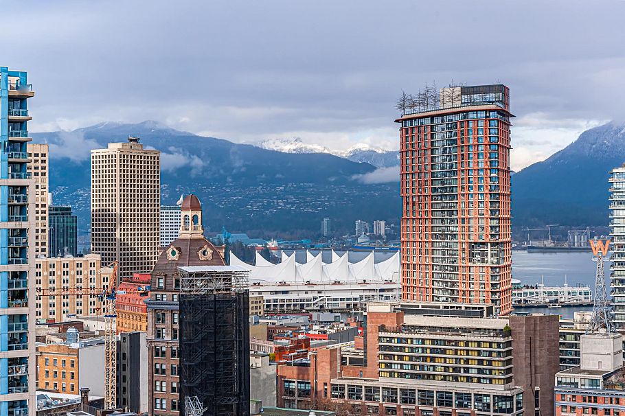 3207 688 Abbott Street Vancouver, BC - 2