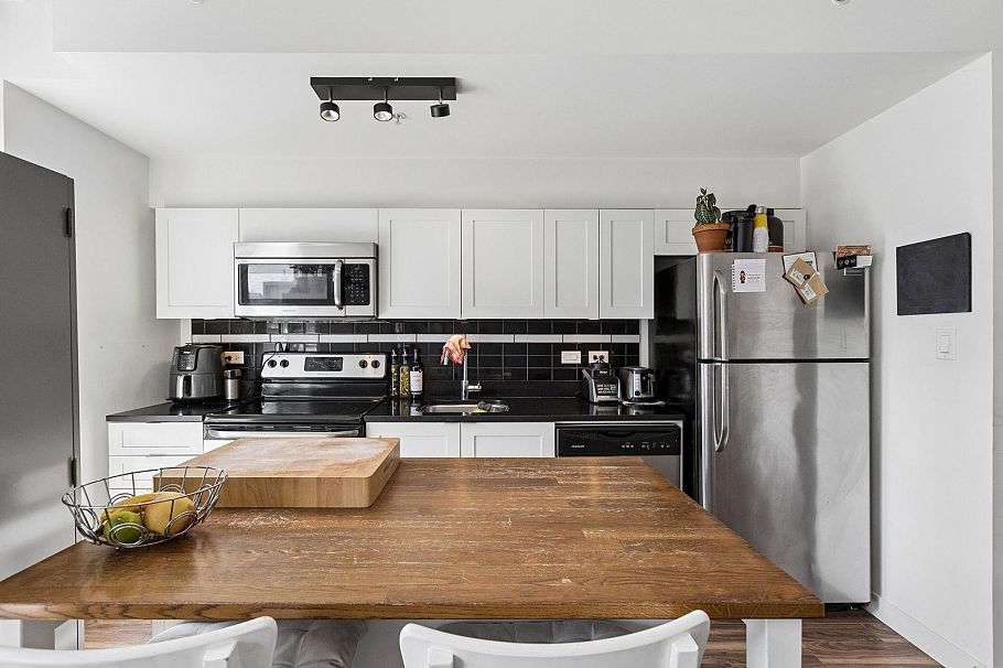 406 2511 Quebec Street Vancouver, BC - 8