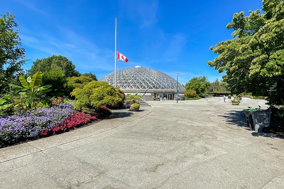 219 W 42nd Avenue Vancouver, BC - 24