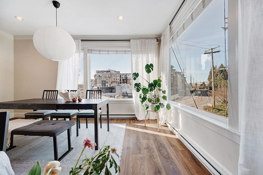 308 Seymour River Place North Vancouver, BC - 2