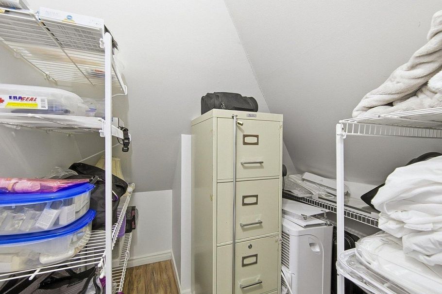 4508 W 12th Avenue Vancouver, BC - 29