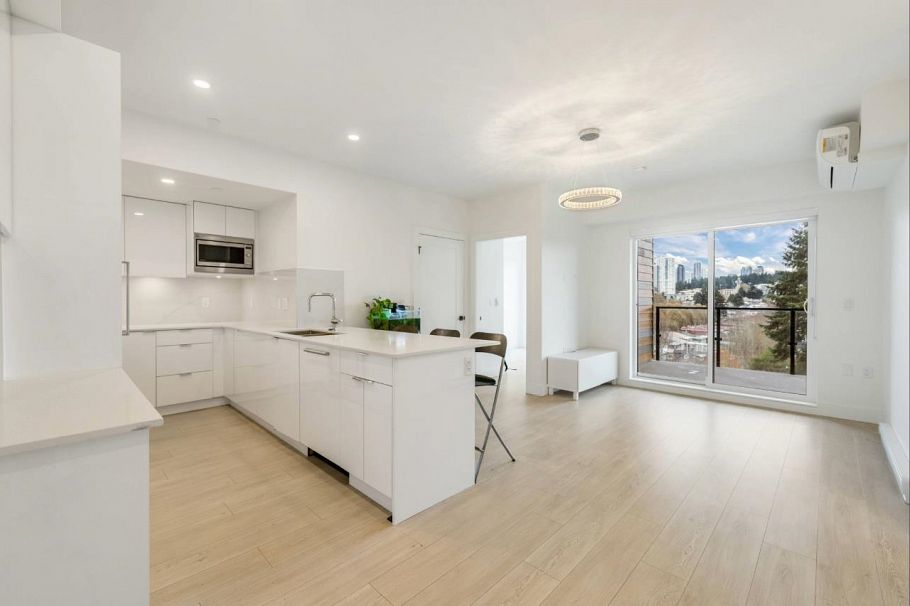 601 5399 Joyce Street Vancouver, BC - 2