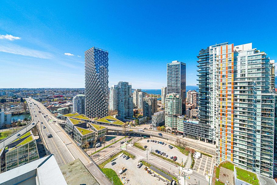 1703 1325 Rolston Street Vancouver, BC - 33