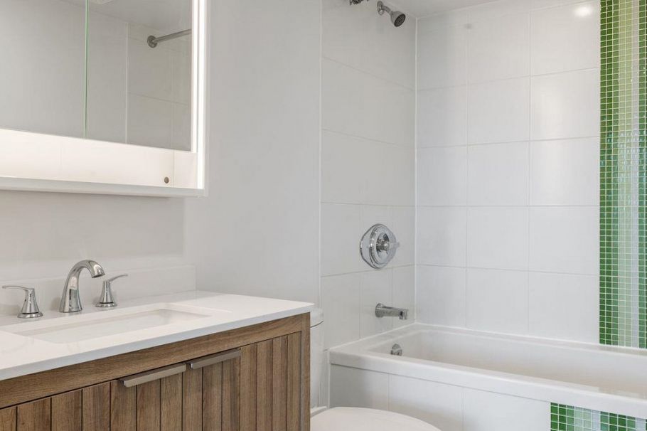 710 718 Main Street Vancouver, BC - 12